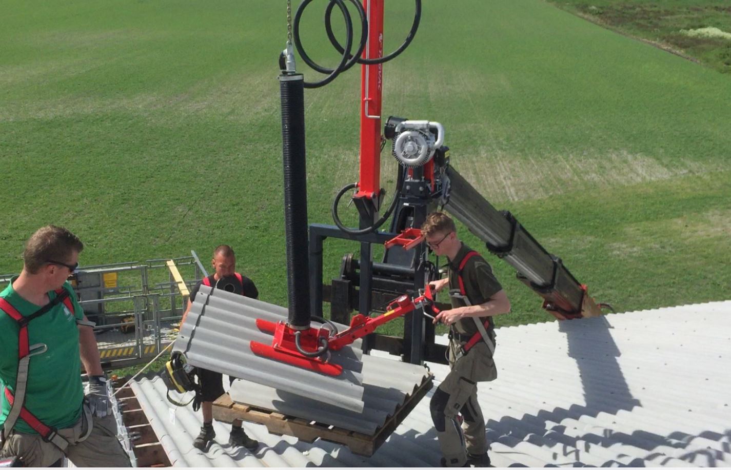 Goodbye to Traditional Roofing